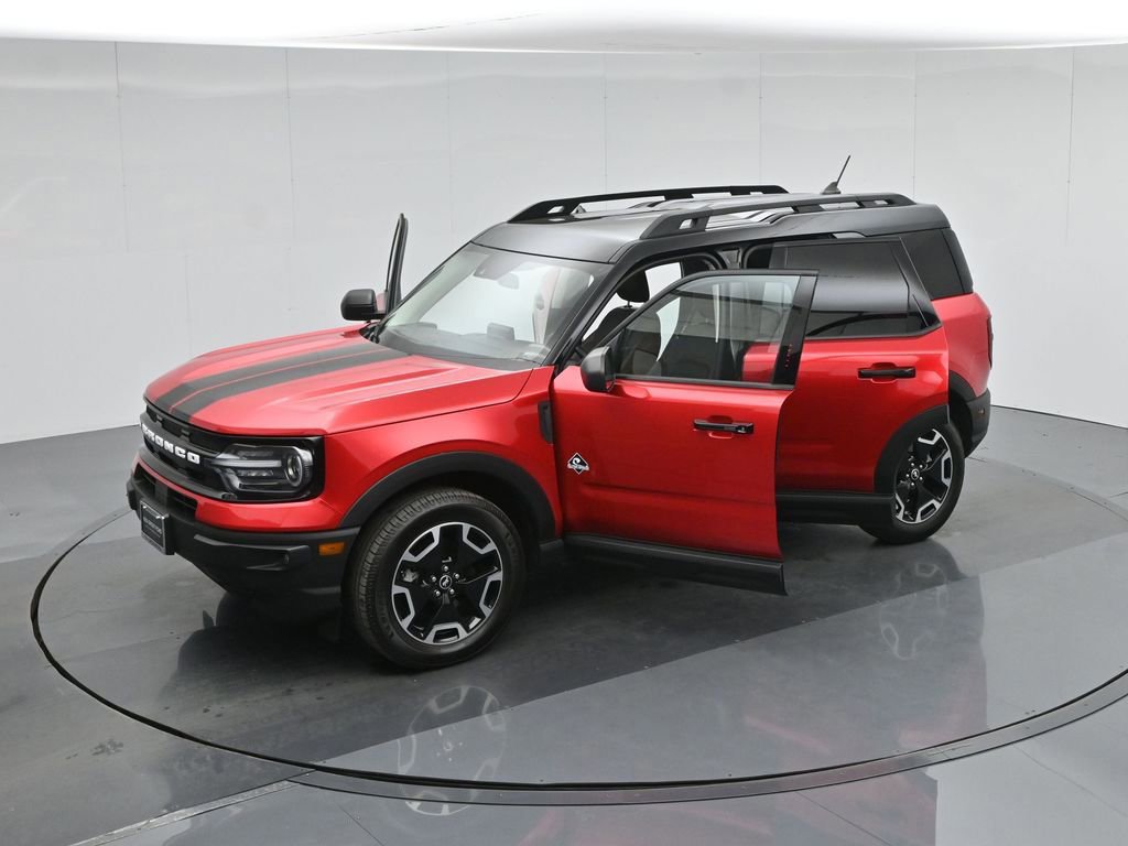 Certified 2023 Ford Bronco Sport Outer Banks w/ Tech Package image 45