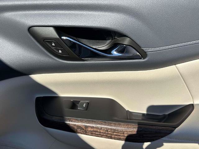Used 2023 GMC Acadia Denali FWD image 16