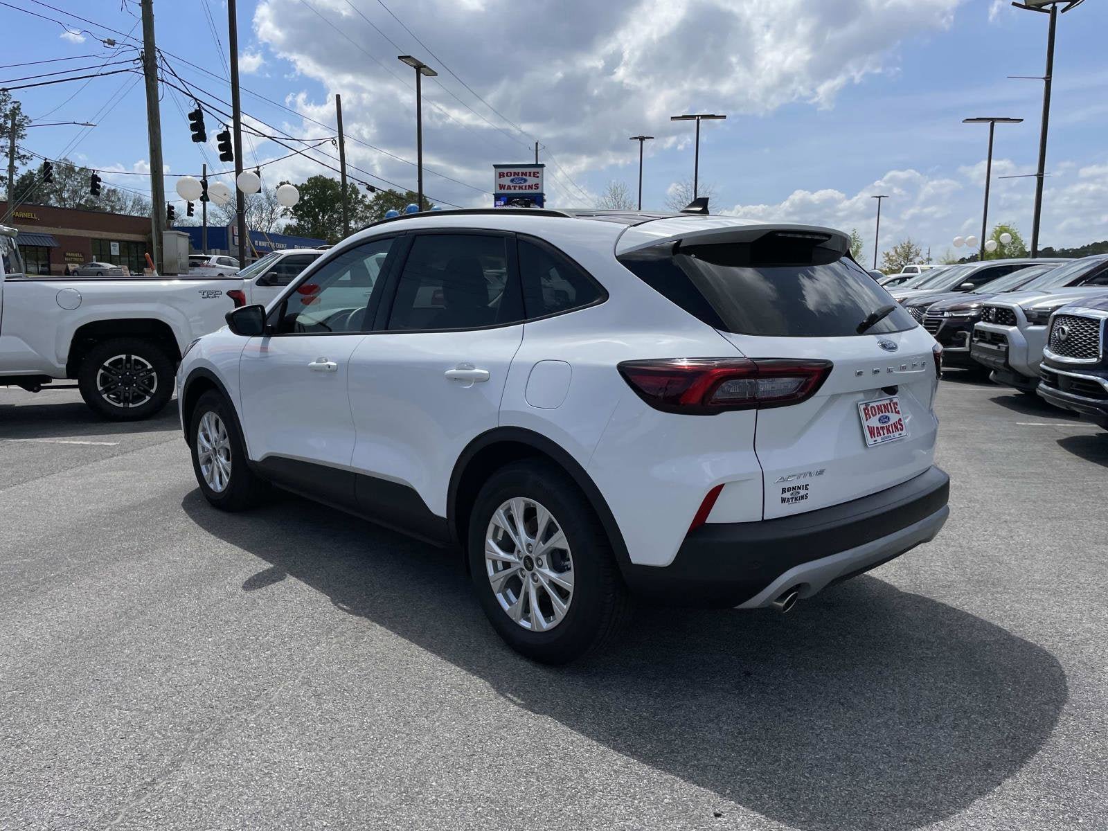 Certified 2025 Ford Escape Active w/ Tech Pack #1 FWD image 6
