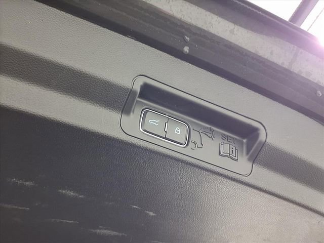 Certified 2023 Ford Explorer XLT image 26