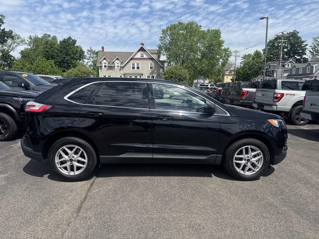 Certified 2023 Ford Edge SEL w/ Convenience Package AWD/4WD image 10