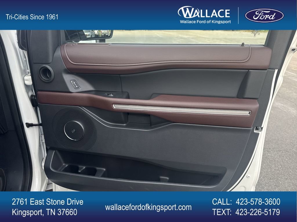 Certified 2024 Ford Expedition Limited image 24
