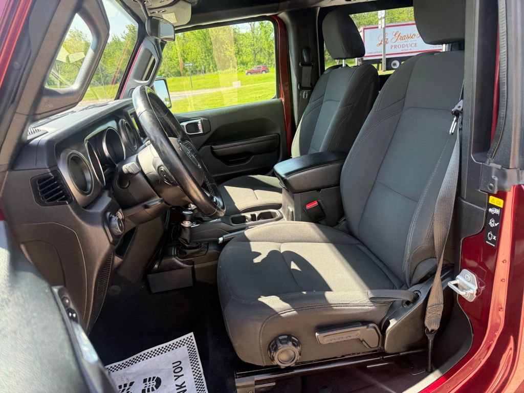 Used 2021 Jeep Wrangler Sport AWD/4WD image 19