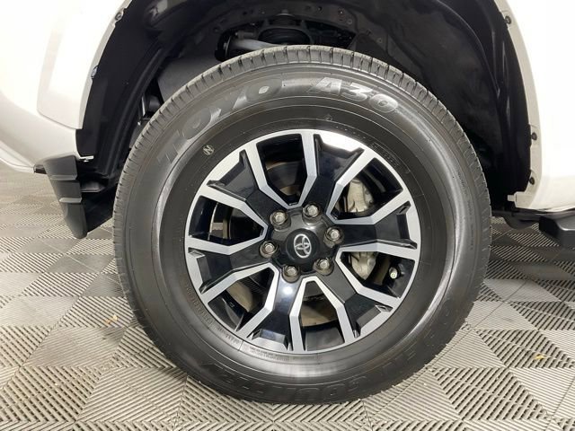 Used 2023 Toyota Tacoma TRD Sport image 10