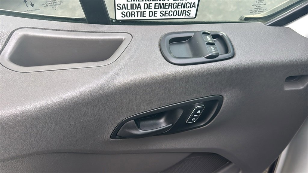 Certified 2022 Ford Transit 350 XLT image 20