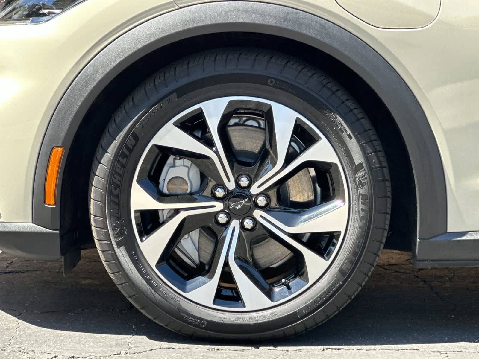 Certified 2025 Ford Mustang Mach-E Select AWD/4WD image 27