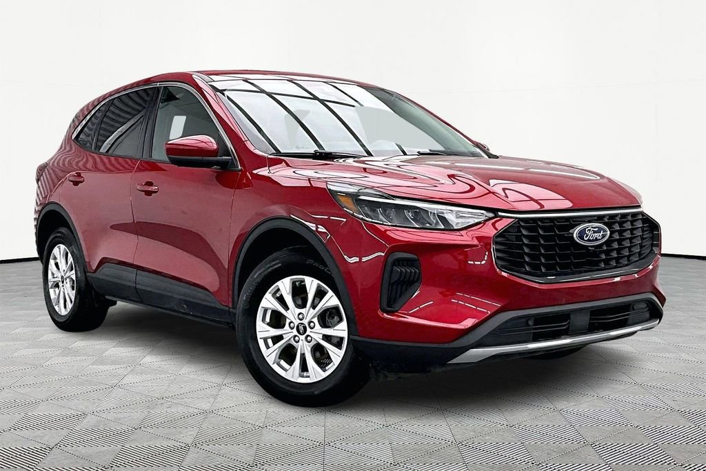 Certified 2023 Ford Escape Active w/ Tech Pack #2 image 5