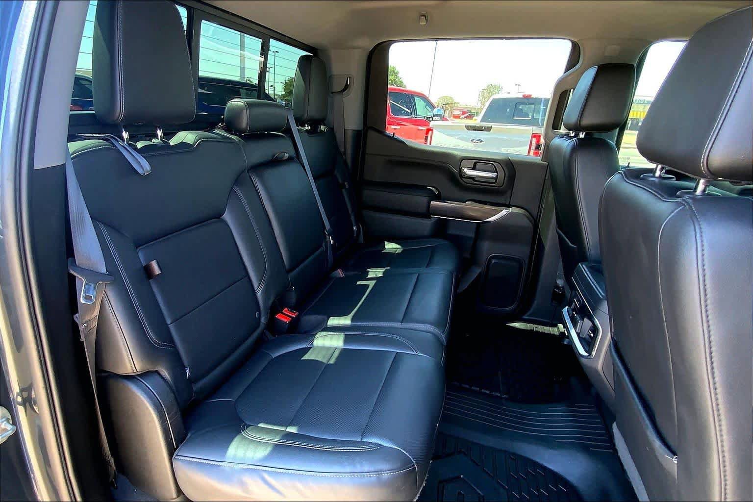 Used 2019 GMC Sierra 1500 SLT w/ SLT Premium Plus Package AWD/4WD image 20
