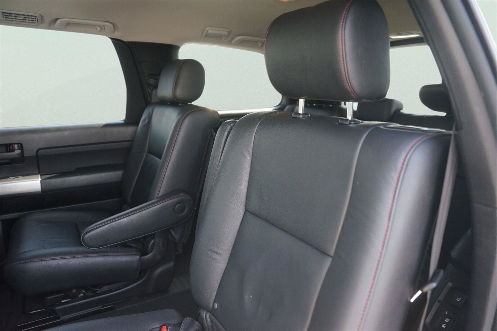 Used 2020 Toyota Sequoia TRD Pro AWD/4WD image 14