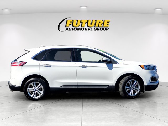 Certified 2019 Ford Edge SEL FWD image 3