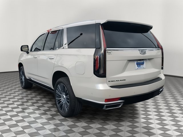 Used 2023 Cadillac Escalade Premium Luxury Platinum image 2