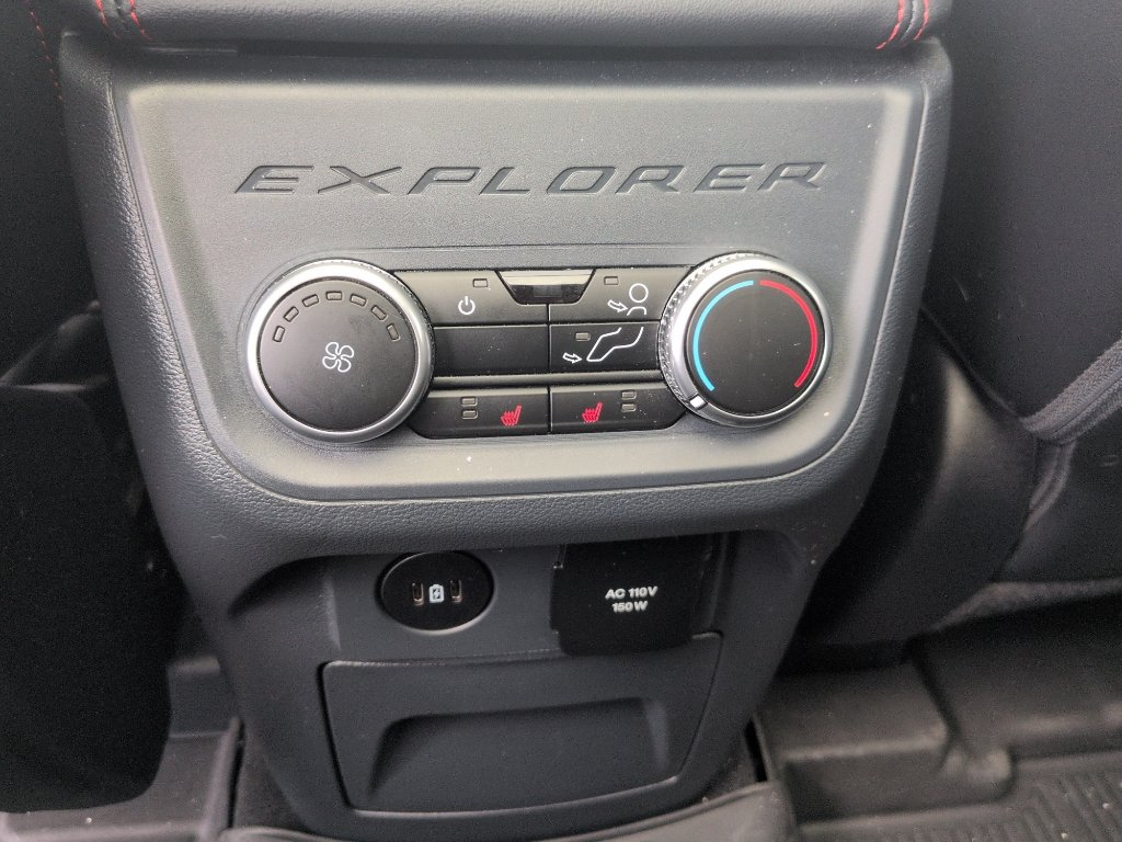 Certified 2025 Ford Explorer ST AWD/4WD image 8