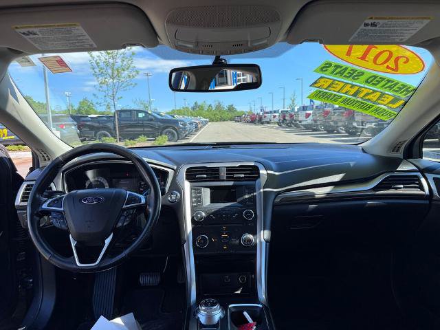 Certified 2017 Ford Fusion SE FWD image 22