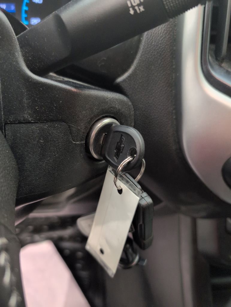 Used 2020 Chevrolet Colorado LT image 44