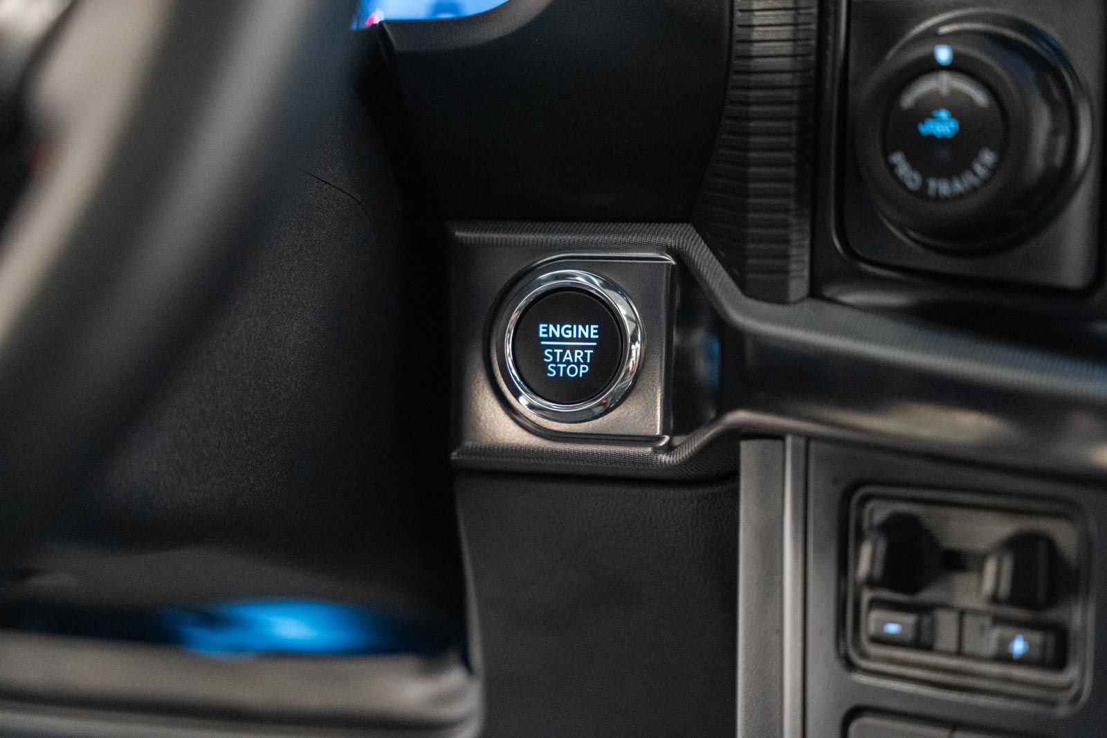 Certified 2025 Ford F150 Raptor AWD/4WD image 34