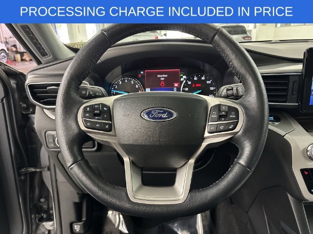 Certified 2023 Ford Explorer XLT w/ Equipment Group 202A AWD/4WD image 6
