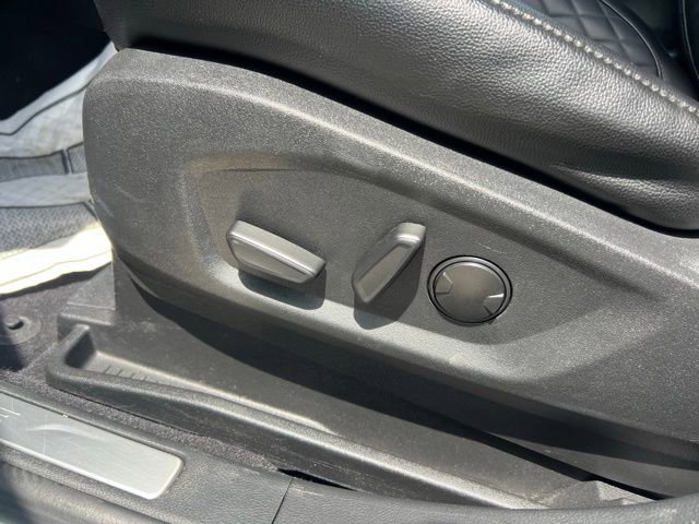 Certified 2024 Ford Edge Titanium w/ Equipment Group 301A AWD/4WD image 21