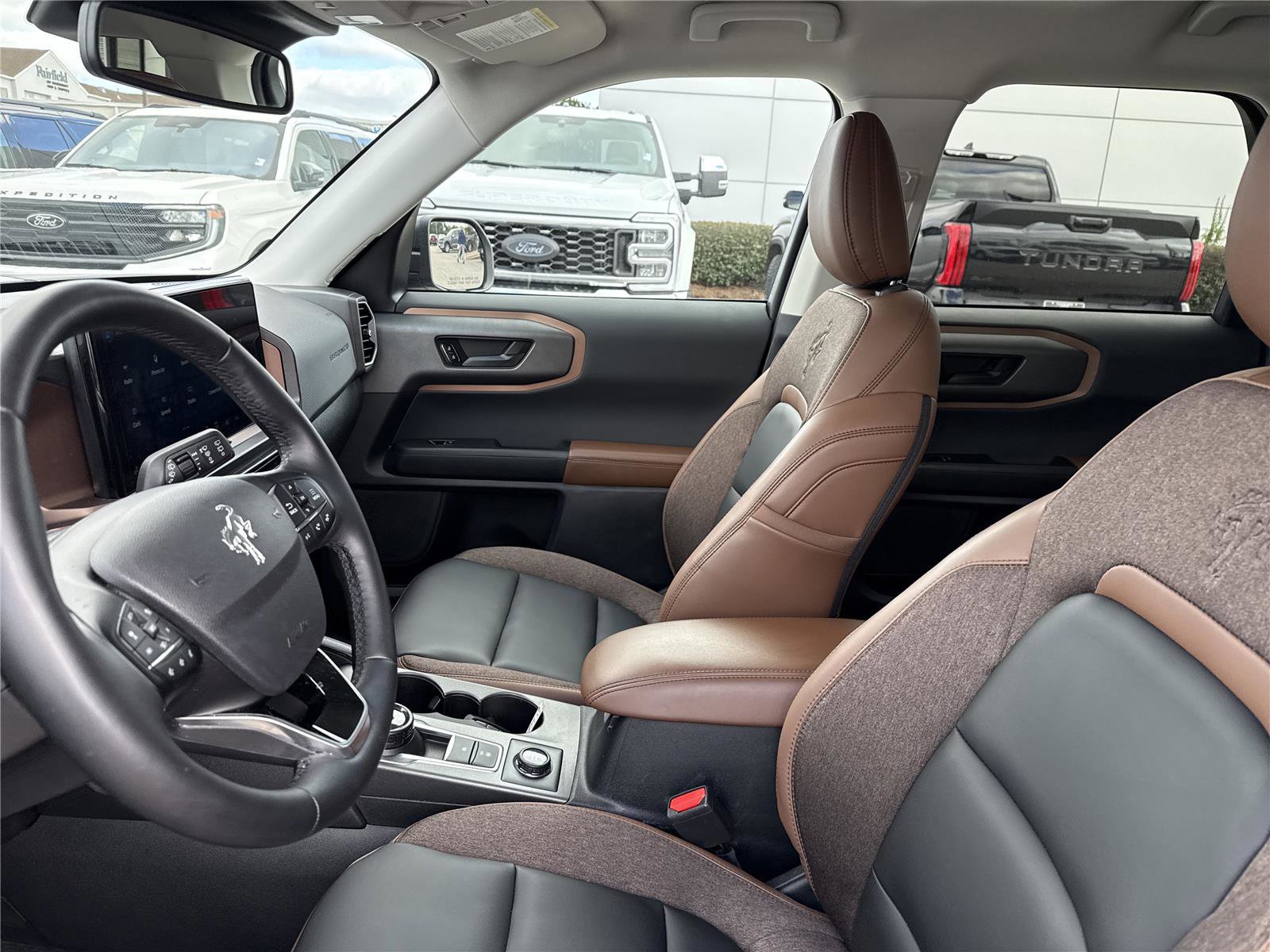 Certified 2025 Ford Bronco Sport Outer Banks image 9