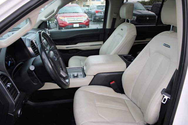 Certified 2019 Ford Expedition Max Platinum AWD/4WD image 3