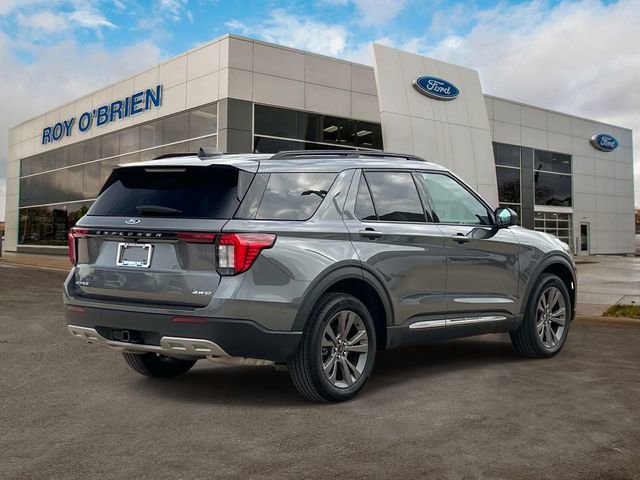 Certified 2025 Ford Explorer Active w/ Active Comfort Package AWD/4WD image 5
