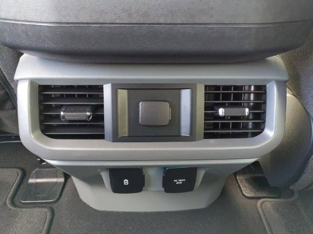 Certified 2023 Ford F150 Lightning XLT AWD/4WD image 17