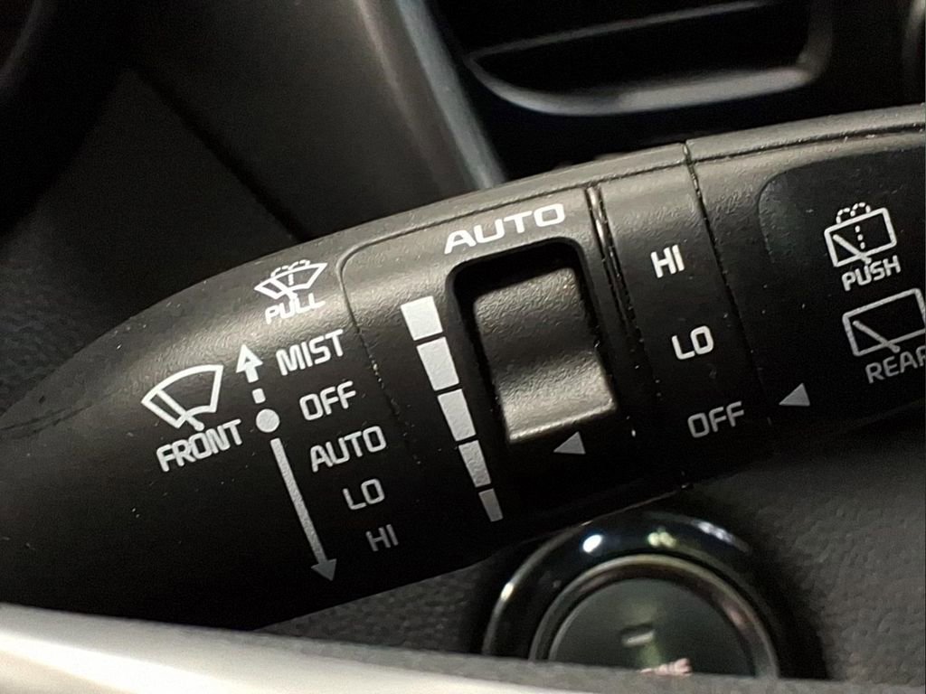 Used 2019 Kia Sorento SX FWD image 25