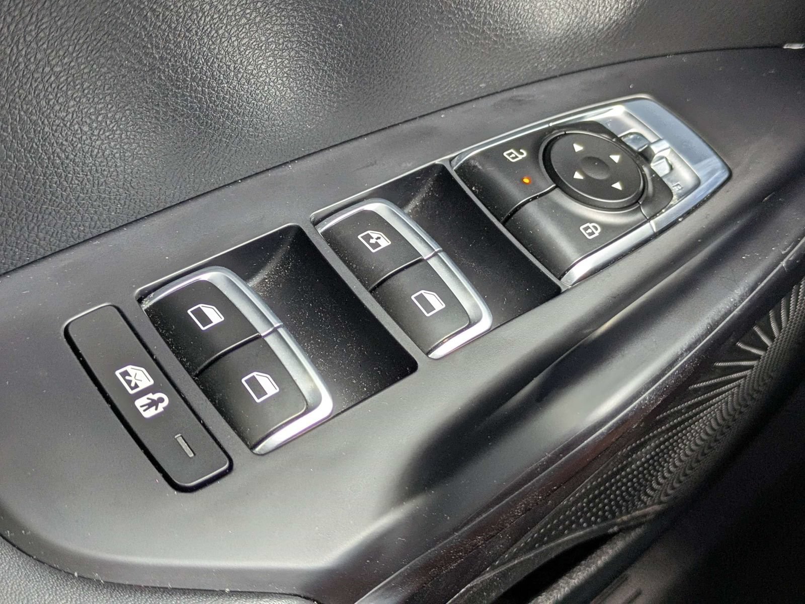 Used 2025 Kia K5 LXS FWD image 12
