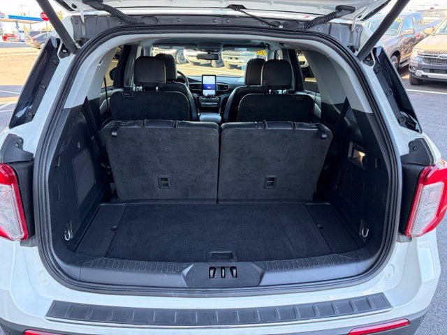 Certified 2024 Ford Explorer Limited AWD/4WD image 13