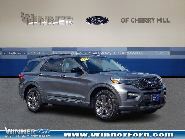 Certified 2022 Ford Explorer XLT w/ Equipment Group 202A