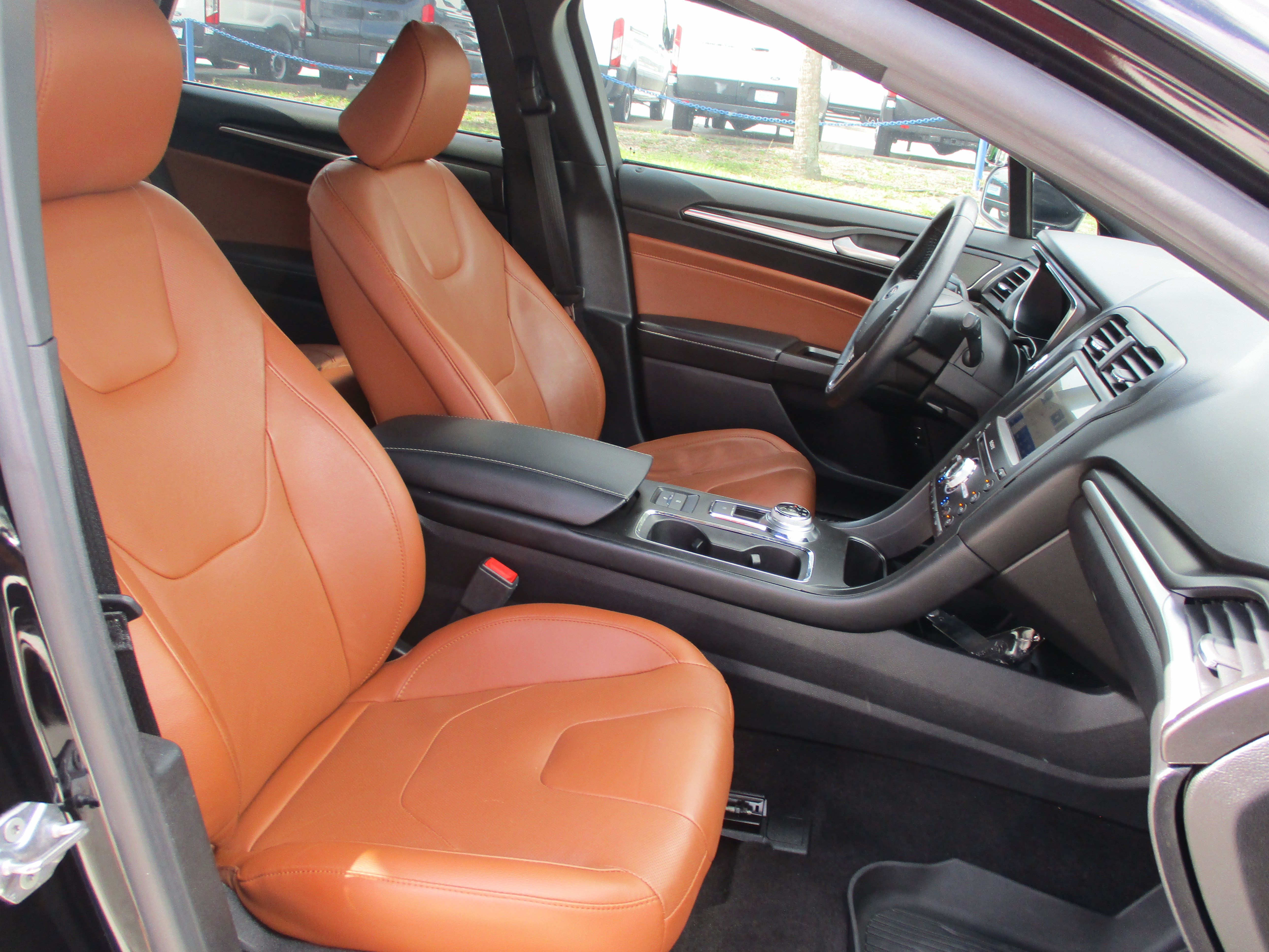 Certified 2020 Ford Fusion Titanium FWD image 13