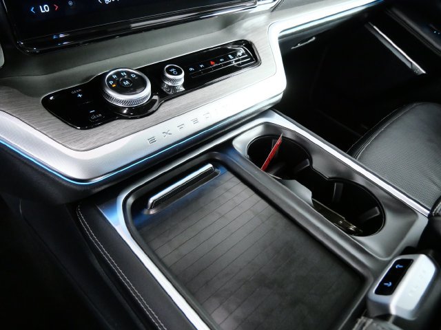 Certified 2025 Ford Expedition Max Platinum AWD/4WD image 22