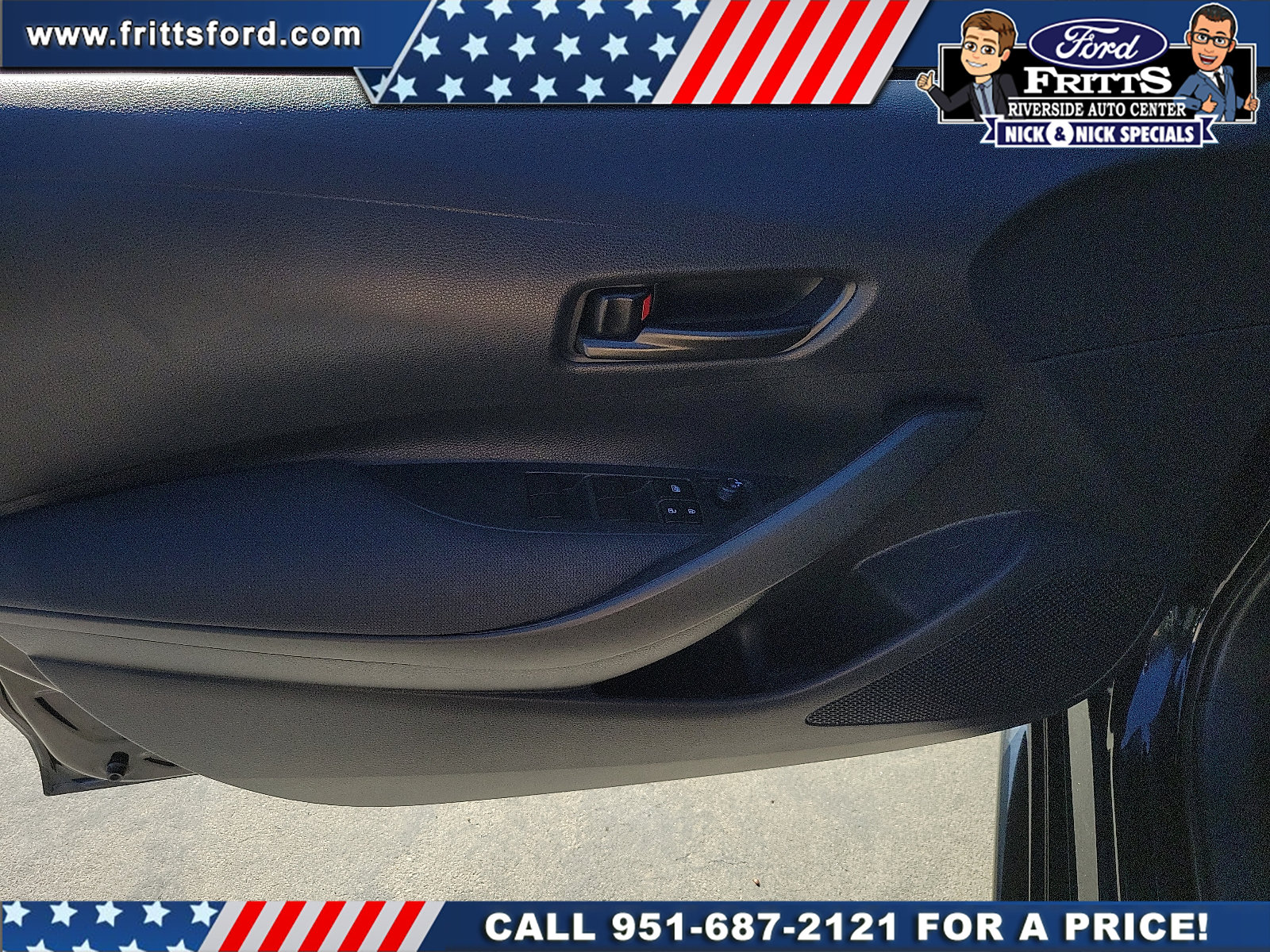 Used 2025 Toyota Corolla LE FWD image 12