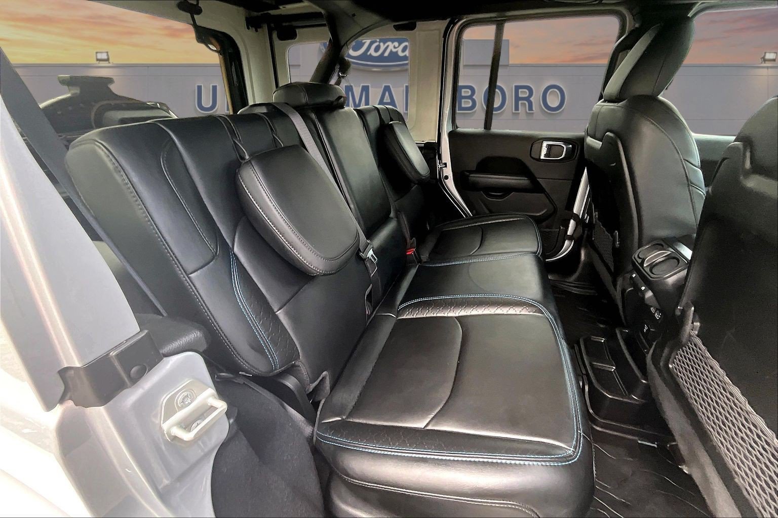 Used 2024 Jeep Wrangler High Altitude AWD/4WD image 27