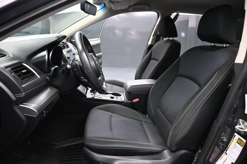 Used 2019 Subaru Outback 2.5i Premium AWD/4WD image 9