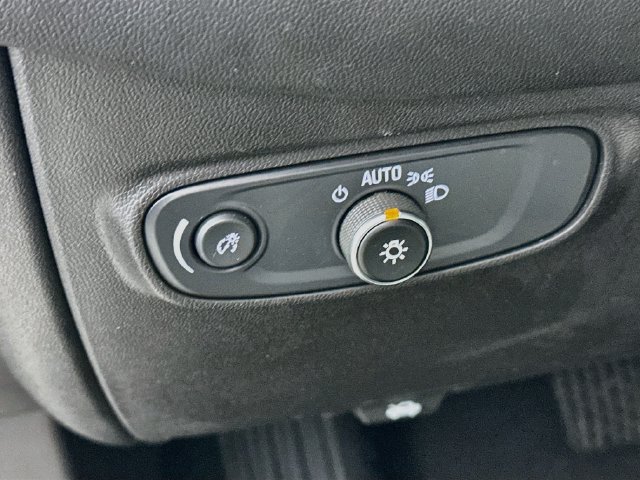 Used 2024 Chevrolet Equinox LS w/ LS Convenience Package FWD image 15