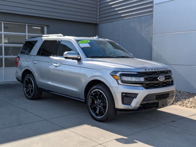 Certified 2024 Ford Expedition Limited image 7