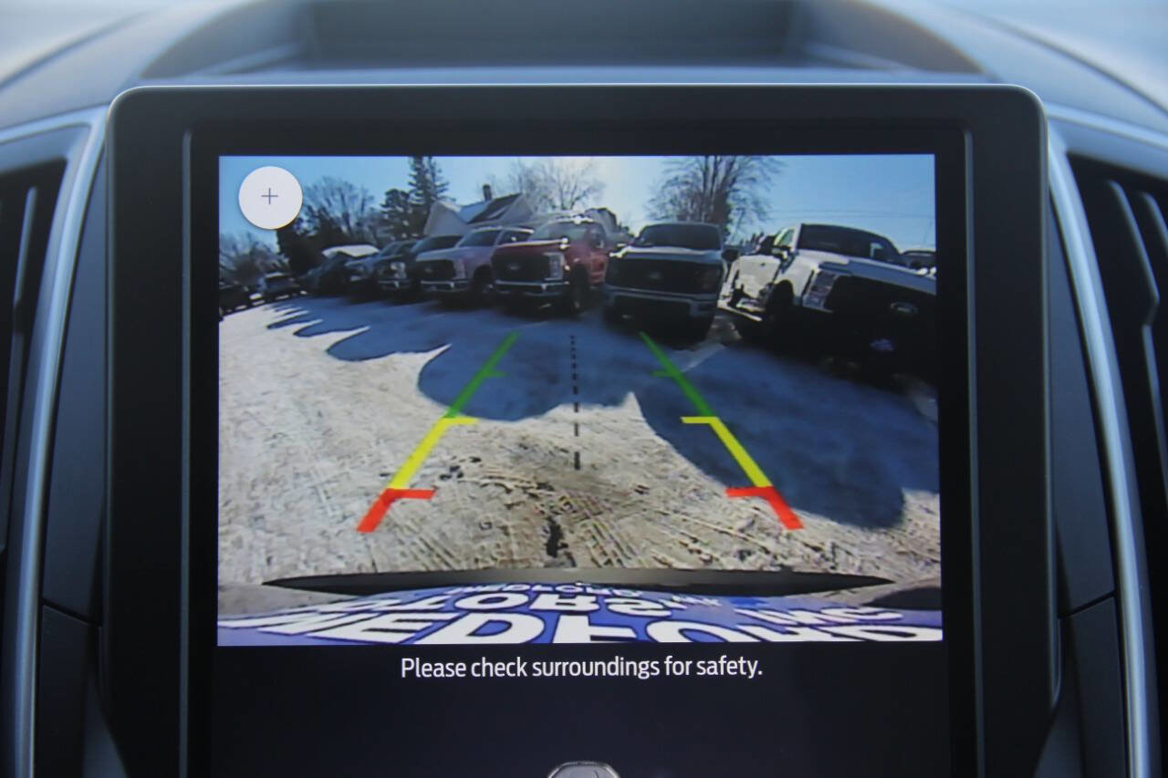 Certified 2024 Ford Edge SEL image 31