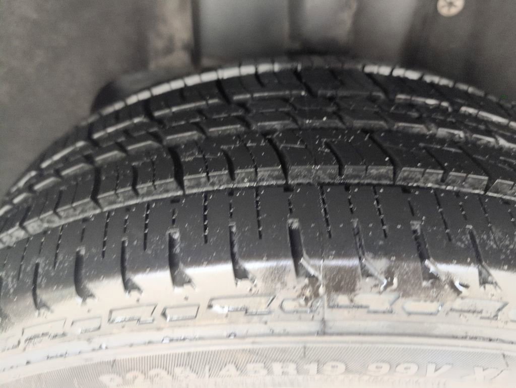 Certified 2019 Ford Escape SEL image 39