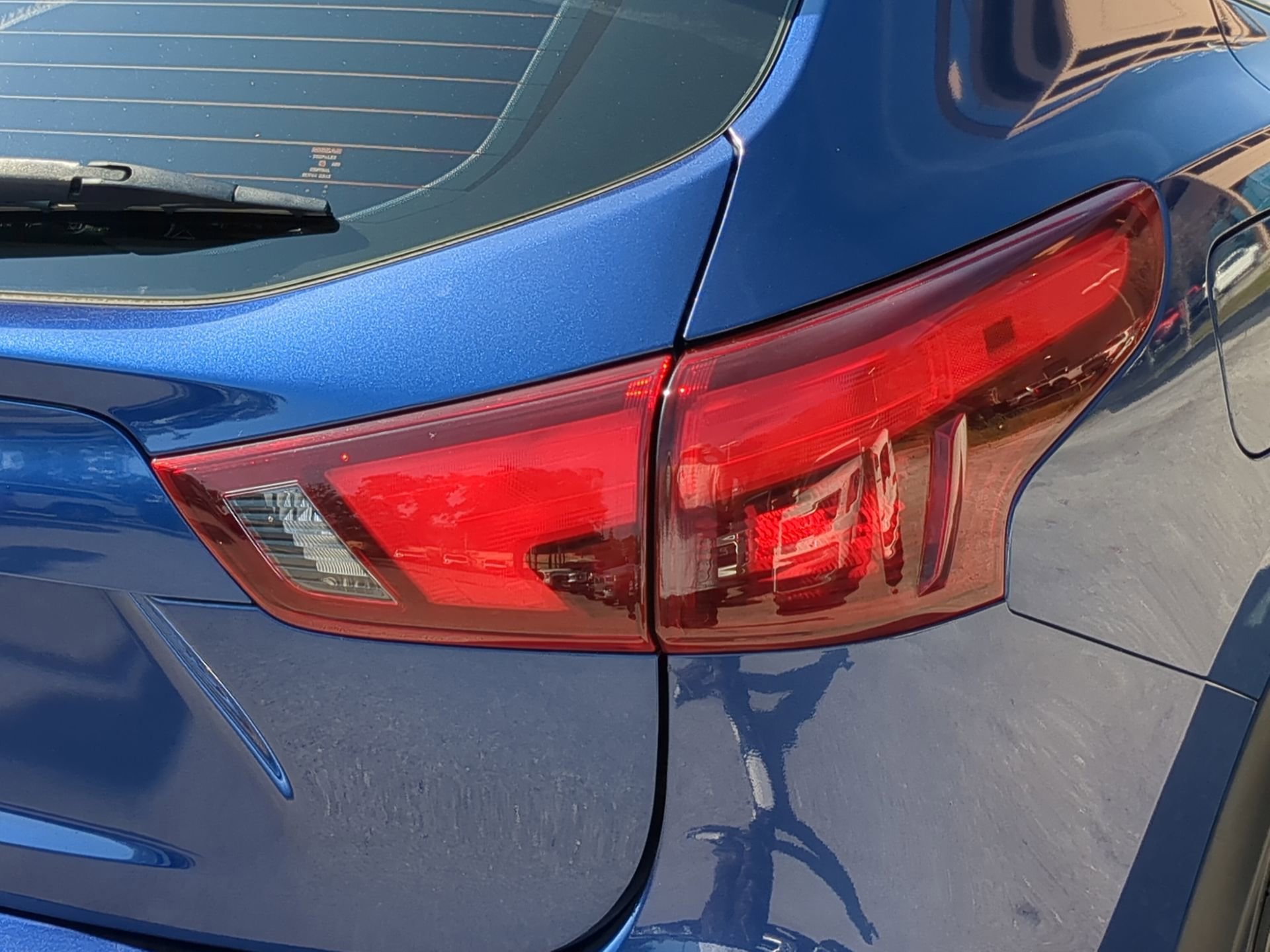 Used 2019 Nissan Rogue Sport S image 37