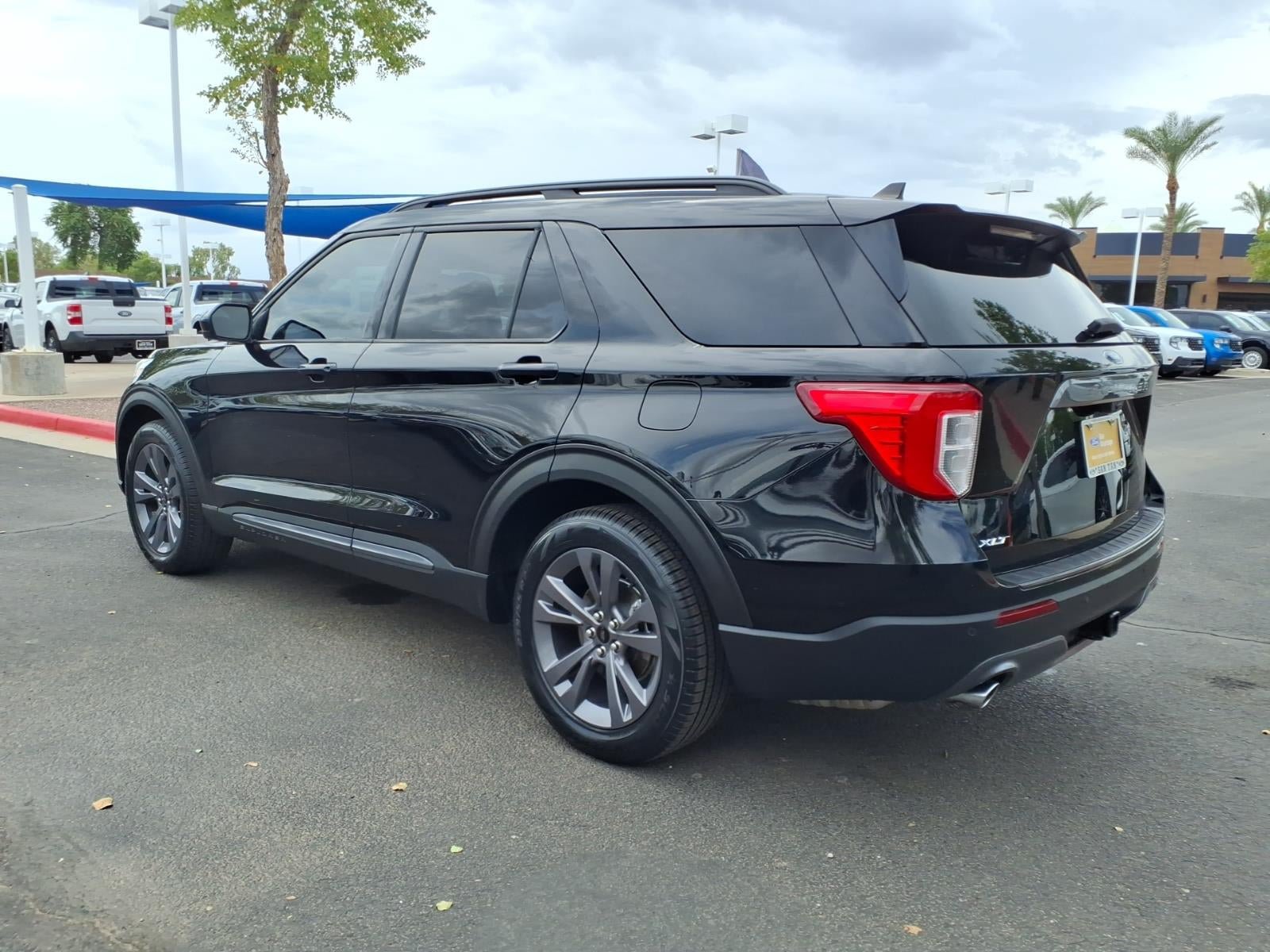Certified 2023 Ford Explorer XLT w/ Equipment Group 202A RWD image 6