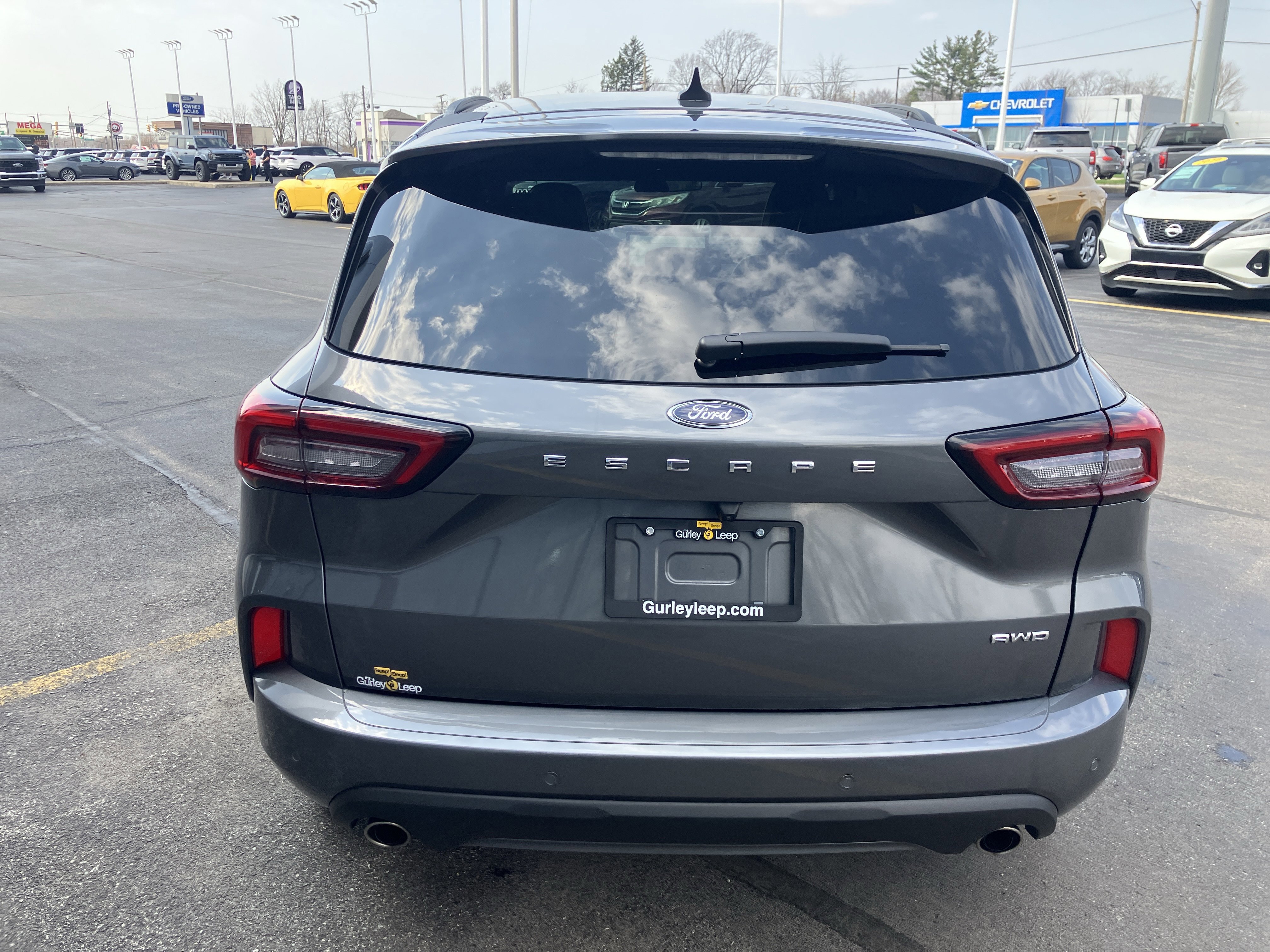 Certified 2024 Ford Escape ST-Line w/ Tech Pack #1 AWD/4WD image 4