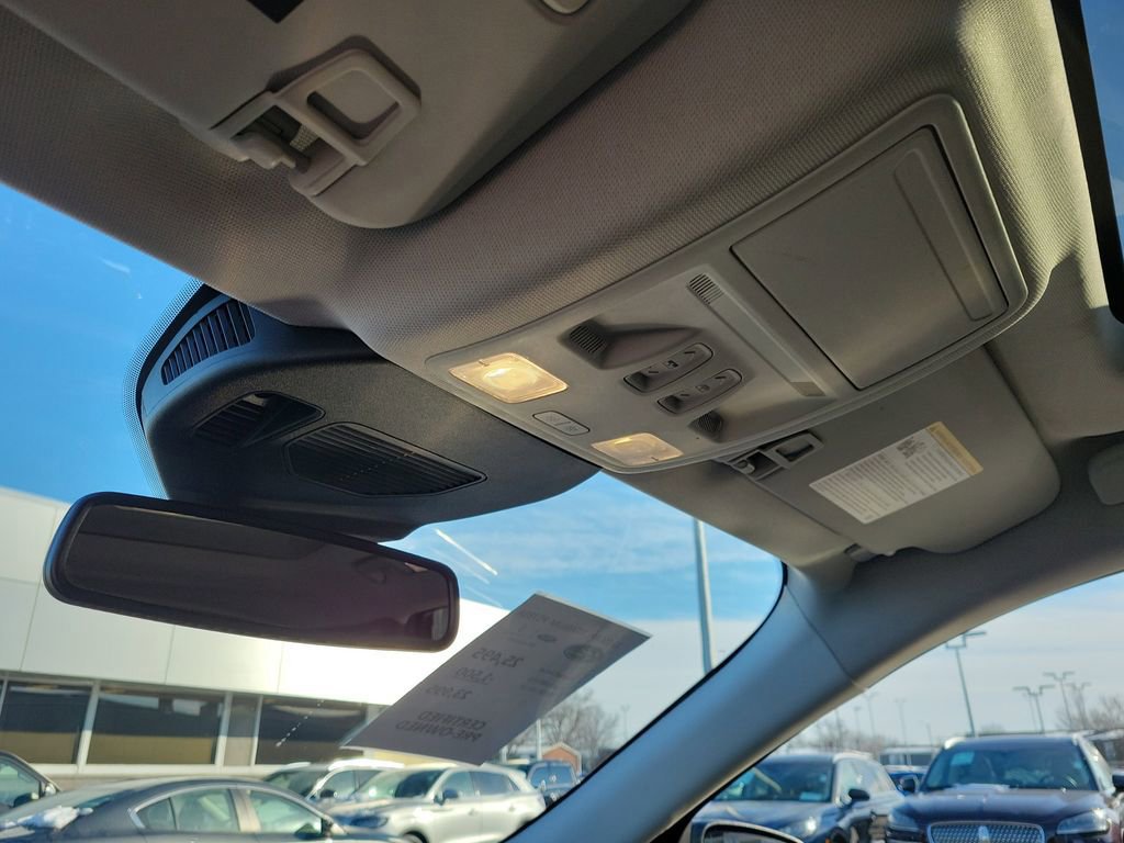 Certified 2022 Ford Escape Titanium w/ Class II Trailer Tow Package image 30