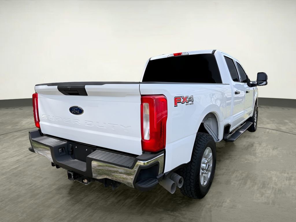 Certified 2024 Ford F250 XLT w/ FX4 Off-Road Package image 3