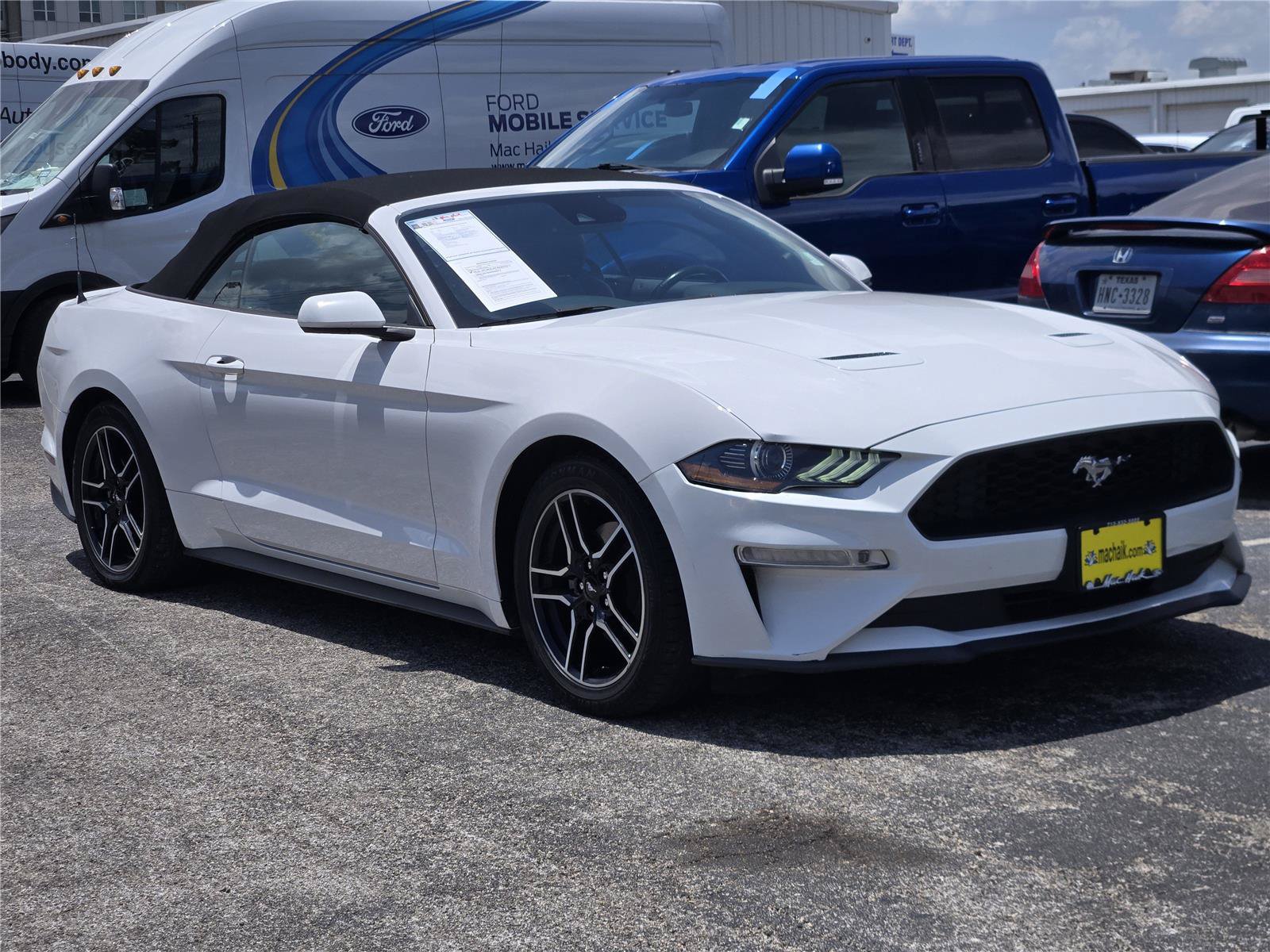 Certified 2021 Ford Mustang Premium RWD image 3