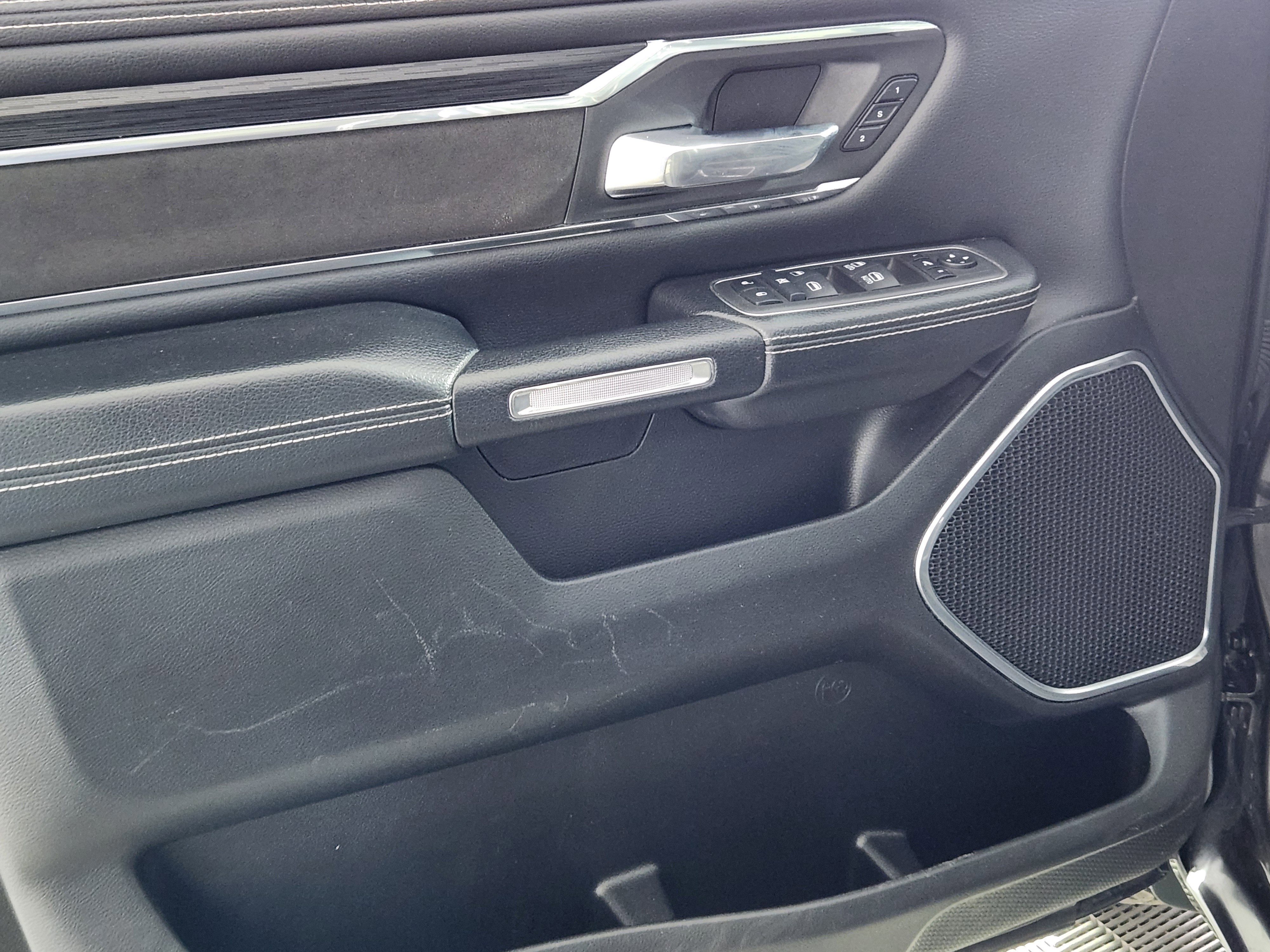 Used 2024 RAM 1500 Laramie image 16