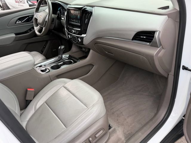 Used 2019 Chevrolet Traverse LT w/ LT Premium Package FWD image 15