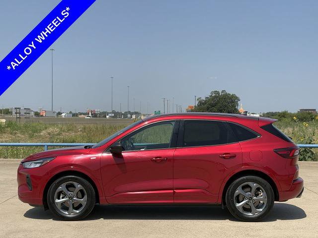 Certified 2024 Ford Escape ST-Line FWD image 3