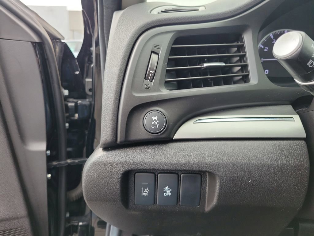 Used 2019 Acura ILX w/ Technology Package image 22