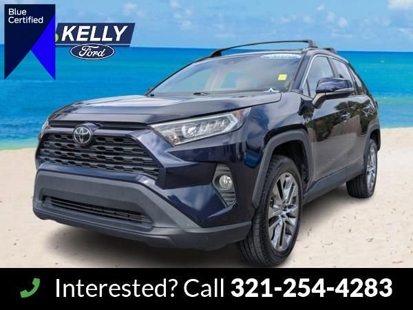 Used 2021 Toyota RAV4 XLE Premium image 1