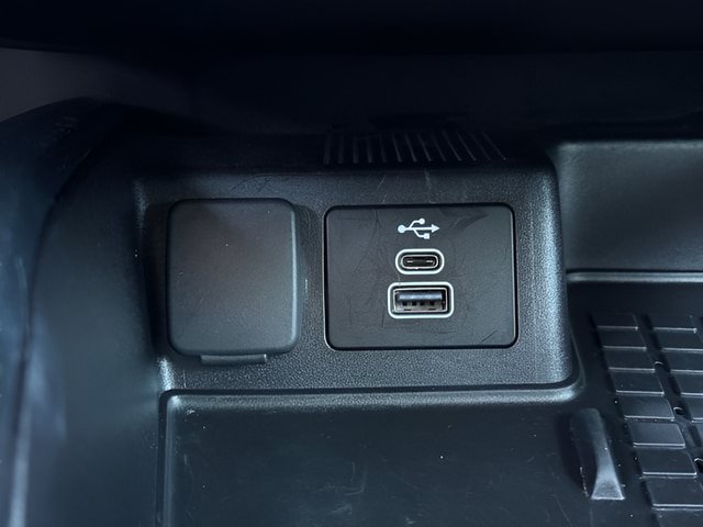 Certified 2025 Ford Bronco Sport Badlands AWD/4WD image 13